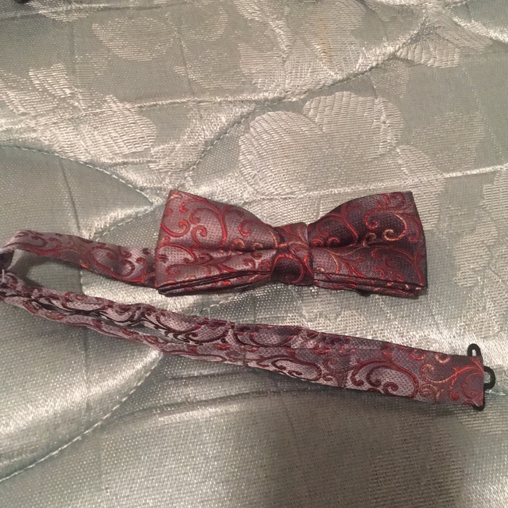 Kids bow tie